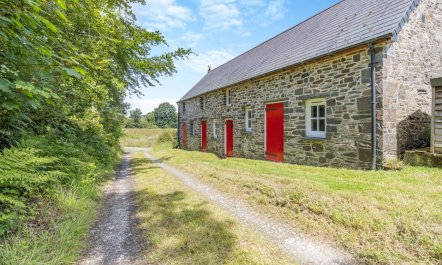 1 Bed in Llwynygroes