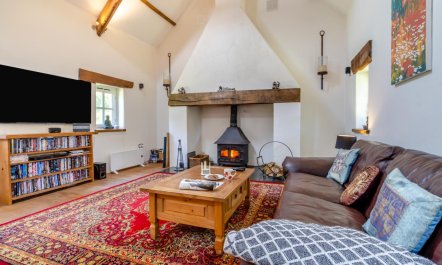 1 Bed in Llwynygroes 5