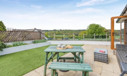 1 Bed in Tytherleigh 1