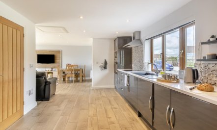 1 Bed in Tytherleigh 7