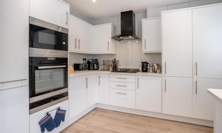 5 Bed in Oxwich 8