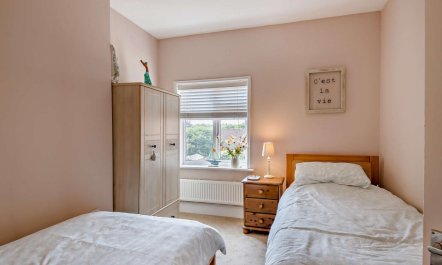 4 Bed in Mundesley 6