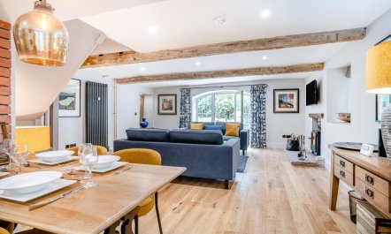 2 Bed in Nant-y-derry 6