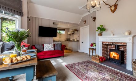 2 Bed in Tollard Royal 2