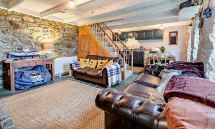 3 Bed in Sennen Cove 2