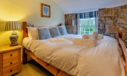 3 Bed in Sennen Cove 6