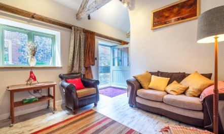 1 Bed in Trimingham 4