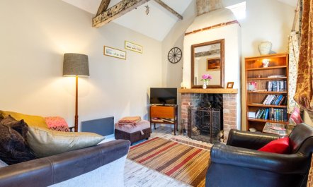 1 Bed in Trimingham 3