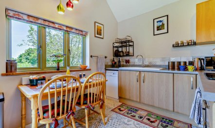 1 Bed in Trimingham 9