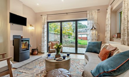 3 Bed in Durweston 2