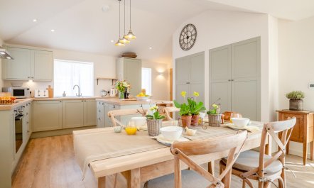 2 Bed in Honington 7