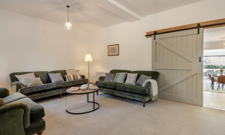 4 Bed in Gressenhall 9