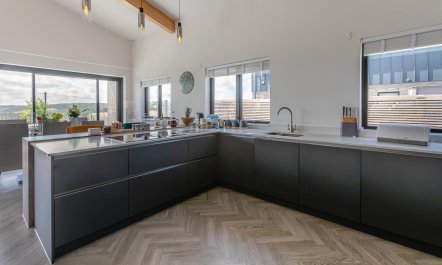 4 Bed in Littleham 4
