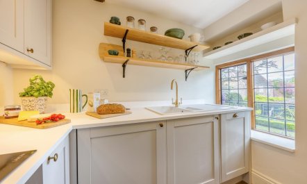 1 Bed in Frampton On Severn 8