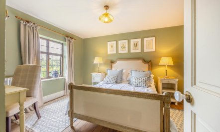 1 Bed in Frampton On Severn 3