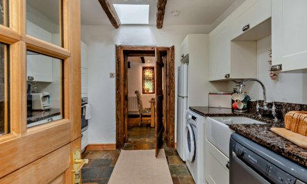 3 Bed in Ingoldisthorpe 8