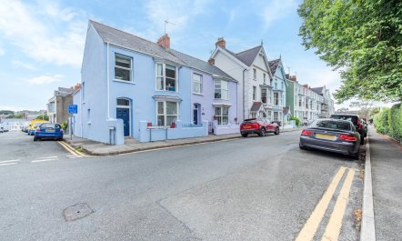 2 Bed in Tenby 8