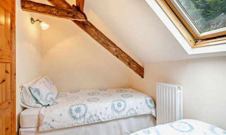 2 Bed in Kentisbeare 9