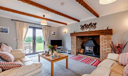 4 Bed in St. Florence 1