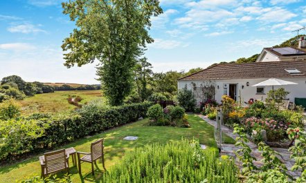 2 Bed in Ruan High Lanes