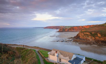 4 Bed in Little Haven 1