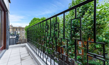 Gooseberry Crumble 1