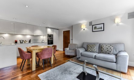 Gooseberry Crumble 2