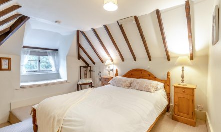 1 Bed in Highcliffe 9