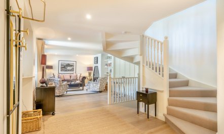 7 Bed in Henley-on-Thames 7