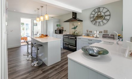 4 Bed in Yarnscombe 2