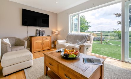 4 Bed in Yarnscombe 6