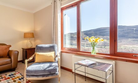 3 Bed in Strathkanaird 6