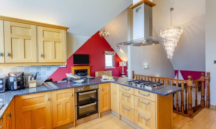 3 Bed in Letterfinlay 2