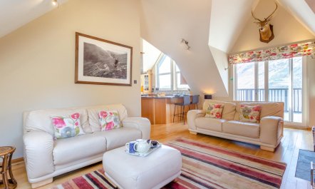 3 Bed in Letterfinlay 5