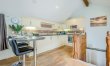 2 Bed in Woodford 4