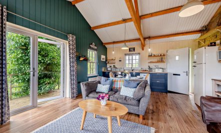 1 Bed in Dre-Fach Felindre 6