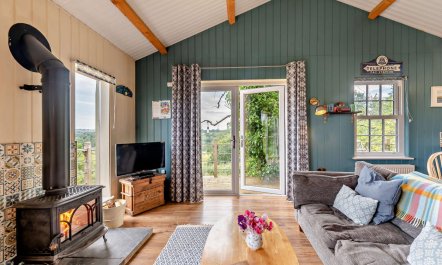 1 Bed in Dre-Fach Felindre