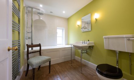 3 Bed in Wolterton 9