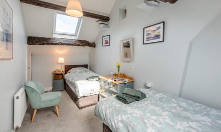 2 Bed in Dean
