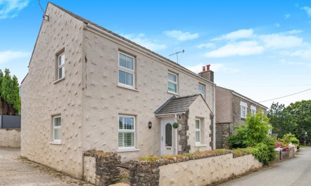 4 Bed in St. Florence