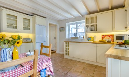 2 Bed in Burnham Market 4