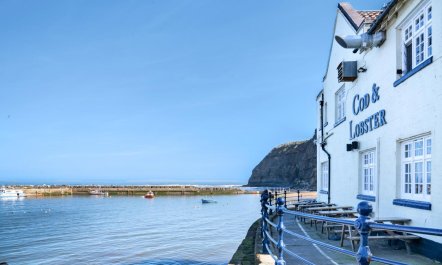 3 Bed in Staithes 2