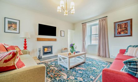 4 Bed in Campbeltown 2