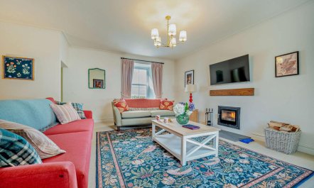 4 Bed in Campbeltown 3