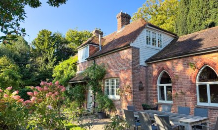 5 Bed in Sedlescombe