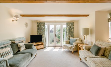 3 Bed in West Lulworth 5