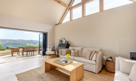 2 Bed in All Stretton 7