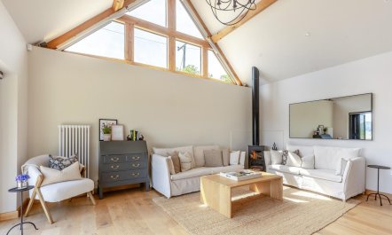 2 Bed in All Stretton 5