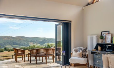 2 Bed in All Stretton 8