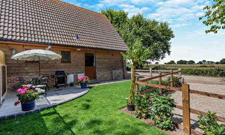 1 Bed in Kirby-le-Soken